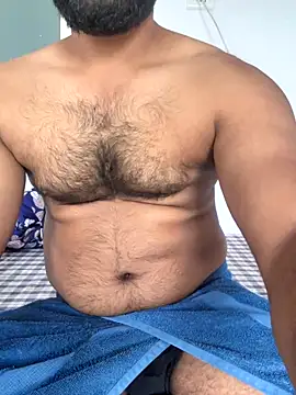 Snapshot of naughty_rocco chatting on 10.21.25 naughty rocco online show from 10.21.25