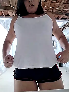 Bellapotencia1985 online show from 09.22.25