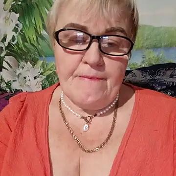 VioletSweet5566 online show from 10.16.25