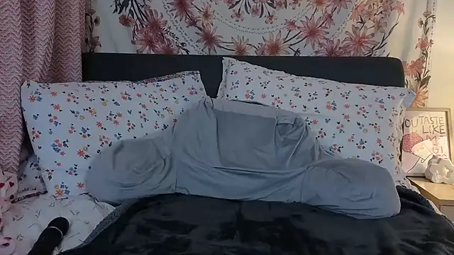 Daisyxoxo  online show from 04.06.26