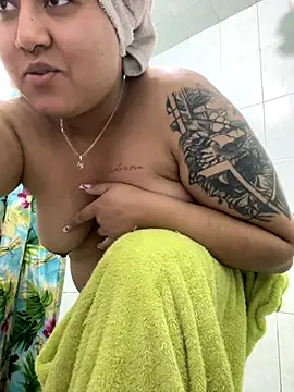 naomy26 online show from 11.04.25