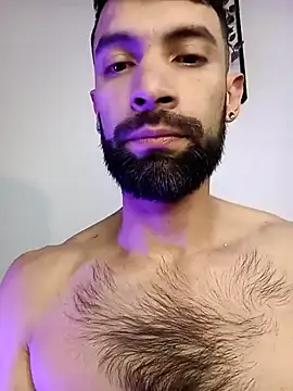 Enzo-wolf33 online show from 10.11.25