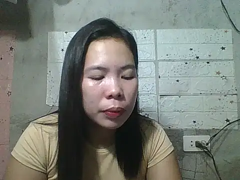 Snapshot of pinaysinglemommm chatting on 09.20.25 pinaysinglemommm online show from 09.20.25