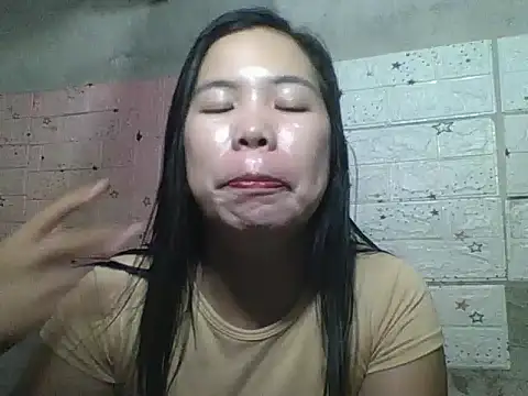 Snapshot of pinaysinglemommm chatting on 10.09.25 pinaysinglemommm online show from 10.09.25