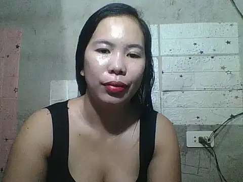 Snapshot of pinaysinglemommm chatting on 10.16.25 pinaysinglemommm online show from 10.16.25