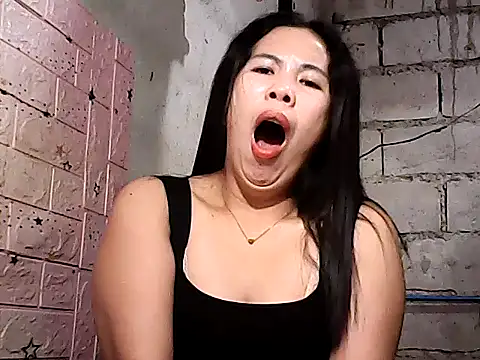 Snapshot of pinaysinglemommm chatting on 02.23.26 pinaysinglemommm online show from 02.23.26