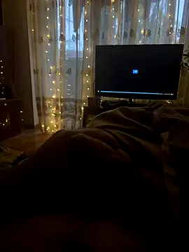 LuckyGirlfriends online show from 10.26.25