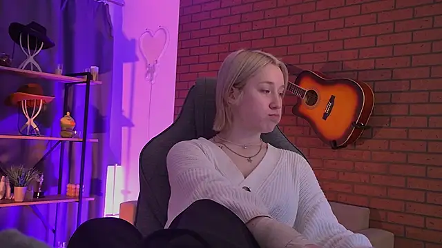 CinBellamy online show from 04.10.26