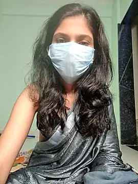 Shivani2002 online show from 02.04.26