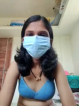 Shivani2002 online show from 03.05.26