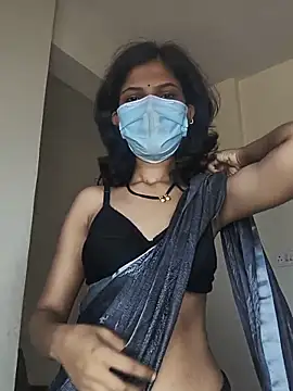 Shivani2002 online show from 06.19.26