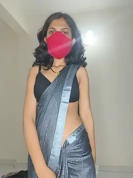 Shivani2002 online show from 07.10.26