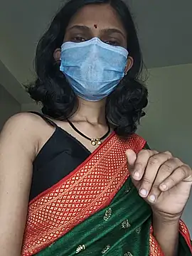 Shivani2002 online show from 07.14.26