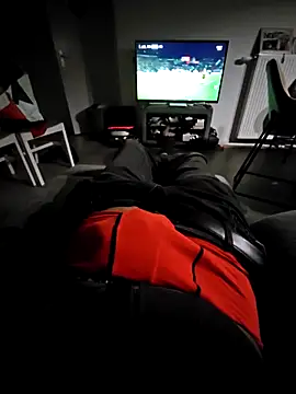 Snapshot of Syto772 chatting on 09.24.25 Syto772 online show from 09.24.25