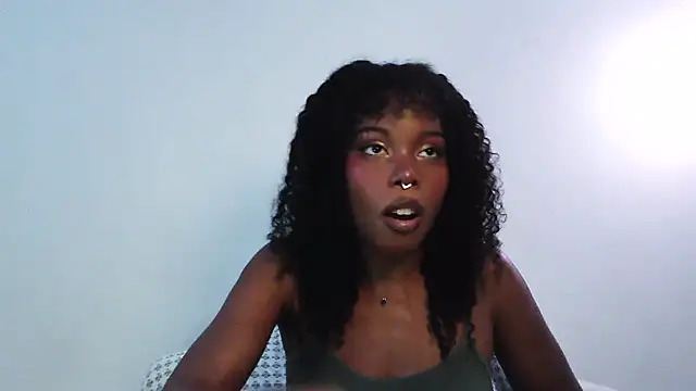 SparklingSoleil online show from 10.05.25