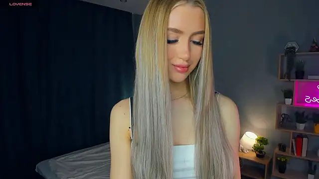 IsaVesco online show from 03.06.26