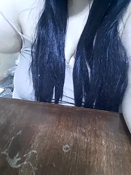 Madam-bezoul- online show from 09.23.25