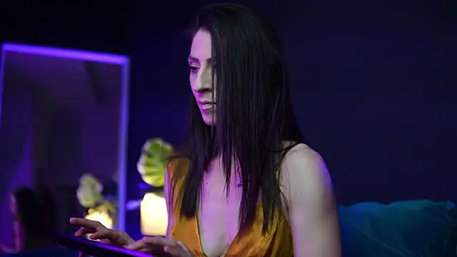 RubyRosa online show from 10.26.25