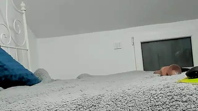 alesquirt33 online show from 04.07.26