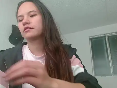 yarafuckass online show from 04.16.26