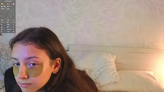 GiseleLamos online show from 09.20.25