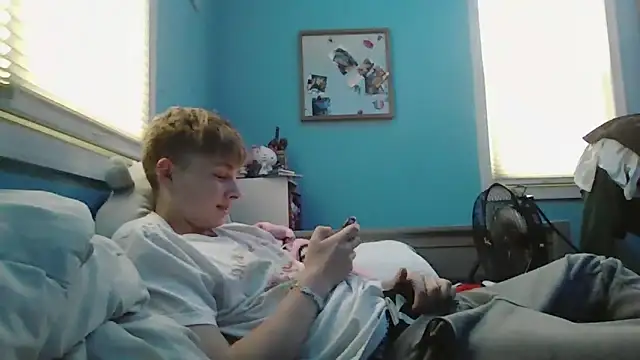 Liam axel35 online show from 11.29.25