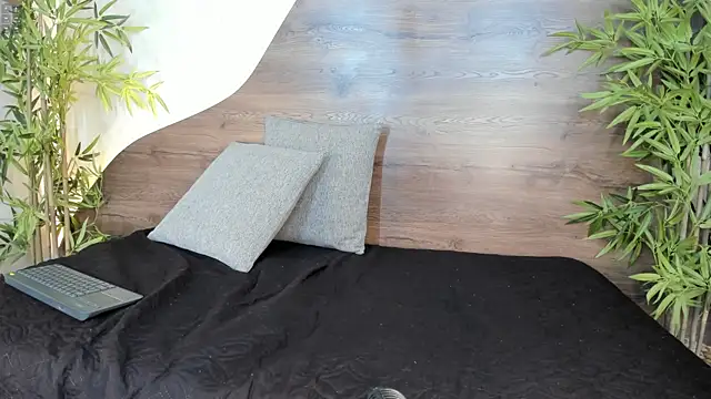 Snapshot of katia_cute chatting on 10.06.25 katia cute online show from 10.06.25