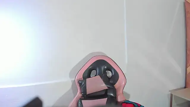 Amy Kobold3 online show from 01.15.26