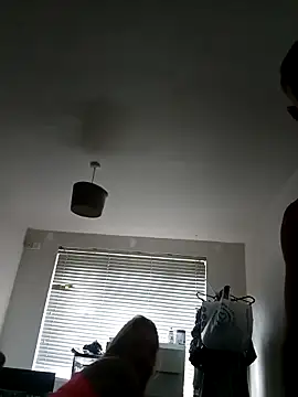 Snapshot of Dazbaz12 chatting on 09.09.25 Dazbaz12 online show from 09.09.25