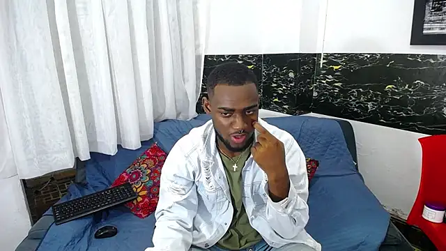 eebony stallion online show from 10.31.25