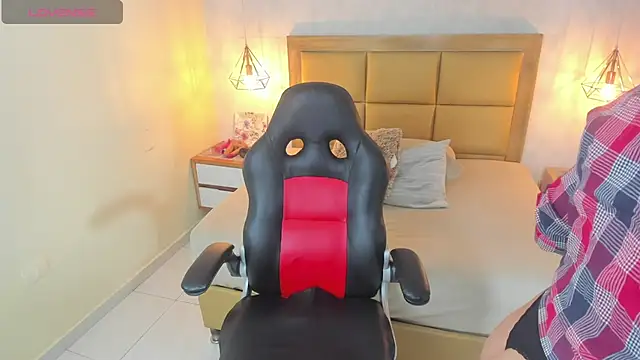 MELISSAROUGE online show from 11.10.25