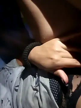 Snapshot of LUNAROSE_SEX chatting on 09.24.25 LUNAROSE SEX online show from 09.24.25