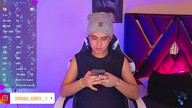 derek greyy  online show from 10.02.25