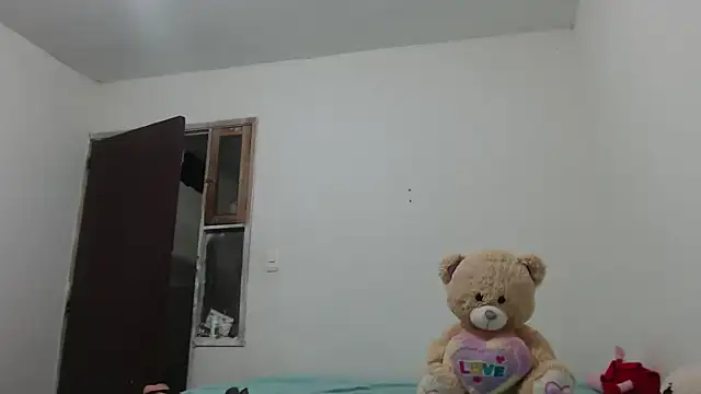 toxic sweet  online show from 03.18.26