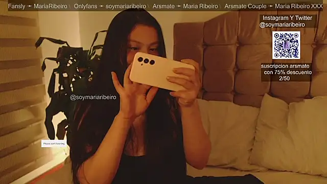 Snapshot of maria_ribeiro chatting on 03.22.25 maria ribeiro online show from 03.22.25