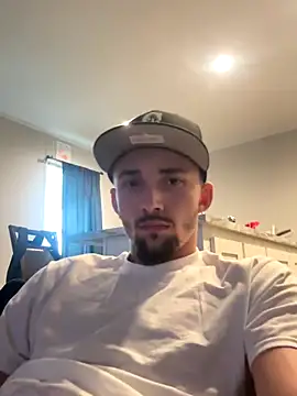 Snapshot of OscarBrow chatting on 11.16.25 OscarBrow online show from 11.16.25