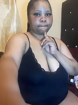 Snapshot of PRINCESSEMELXX93 chatting on 09.16.25 PRINCESSEMELXX93 online show from 09.16.25