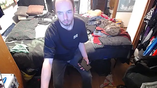 Snapshot of womenhateme69 chatting on 10.26.25 womenhateme69 online show from 10.26.25