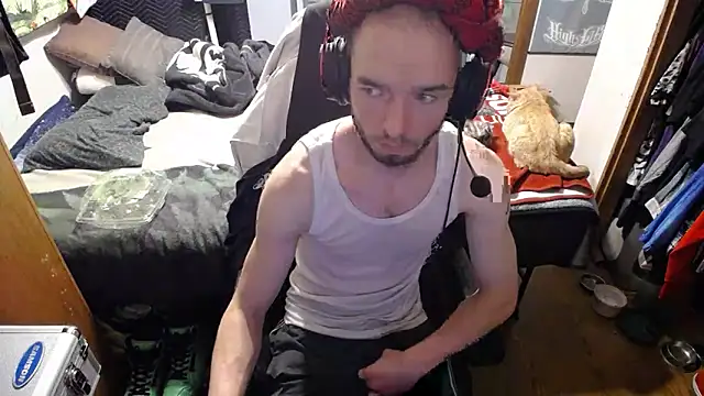 Snapshot of womenhateme69 chatting on 10.29.25 womenhateme69 online show from 10.29.25