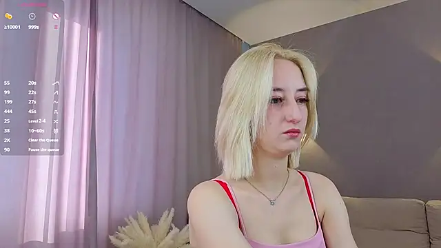 Snapshot of JodeeThu chatting on 09.17.25 JodeeThu online show from 09.17.25