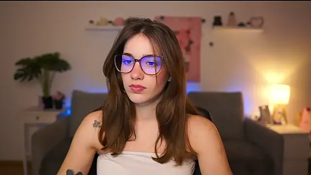 kissie cat online show from 02.02.26