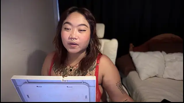  XXXKittyTingles online show from 12.16.25