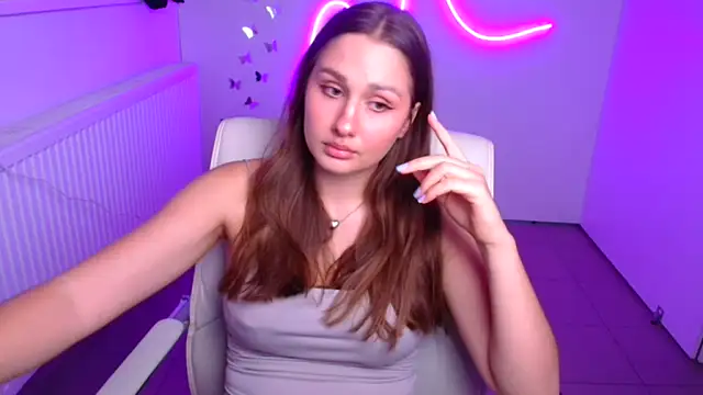 Stefanie Sweet online show from 10.30.25