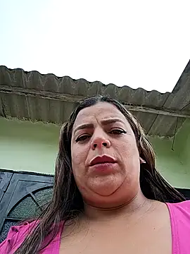 Snapshot of Mia-Glow chatting on 03.17.26 Mia-Glow online show from 03.17.26