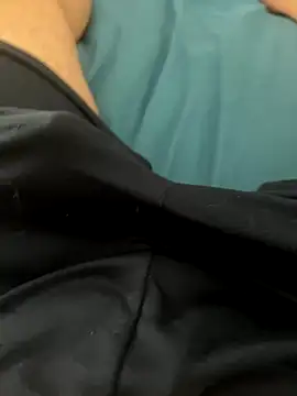 Snapshot of T0To_ chatting on 09.17.25 T0To online show from 09.17.25