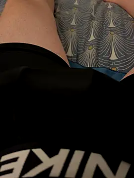 Snapshot of T0To_ chatting on 12.17.25 T0To online show from 12.17.25