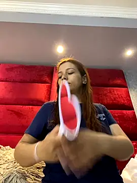 VictoriaFerro online show from 10.15.25