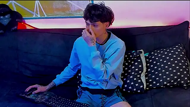 Dioniso guy8 online show from 04.03.26