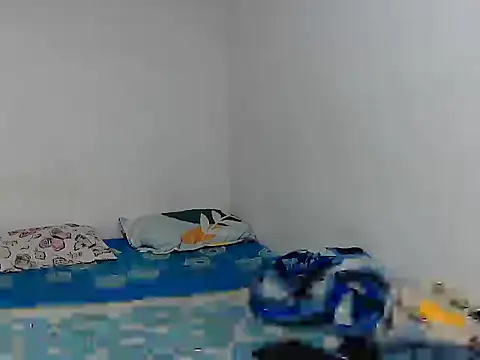 kate bliss online show from 10.02.25