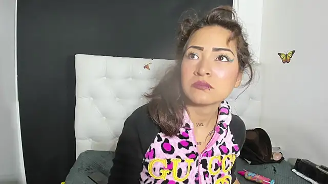 Snapshot of evelynesex chatting on 02.24.26 evelynesex online show from 02.24.26